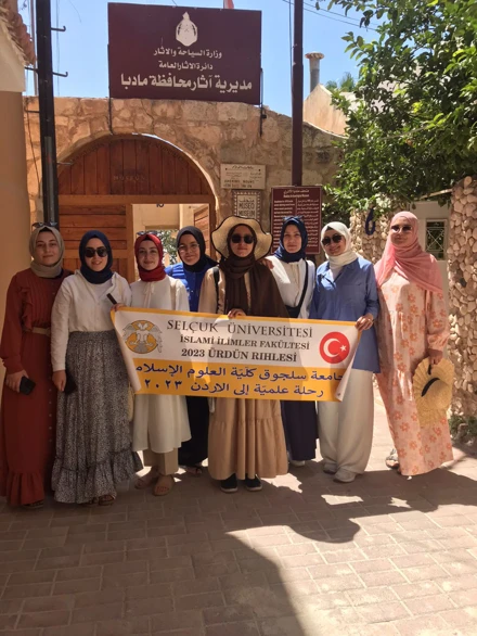 Öğrencilerimiz Madaba kentinde!